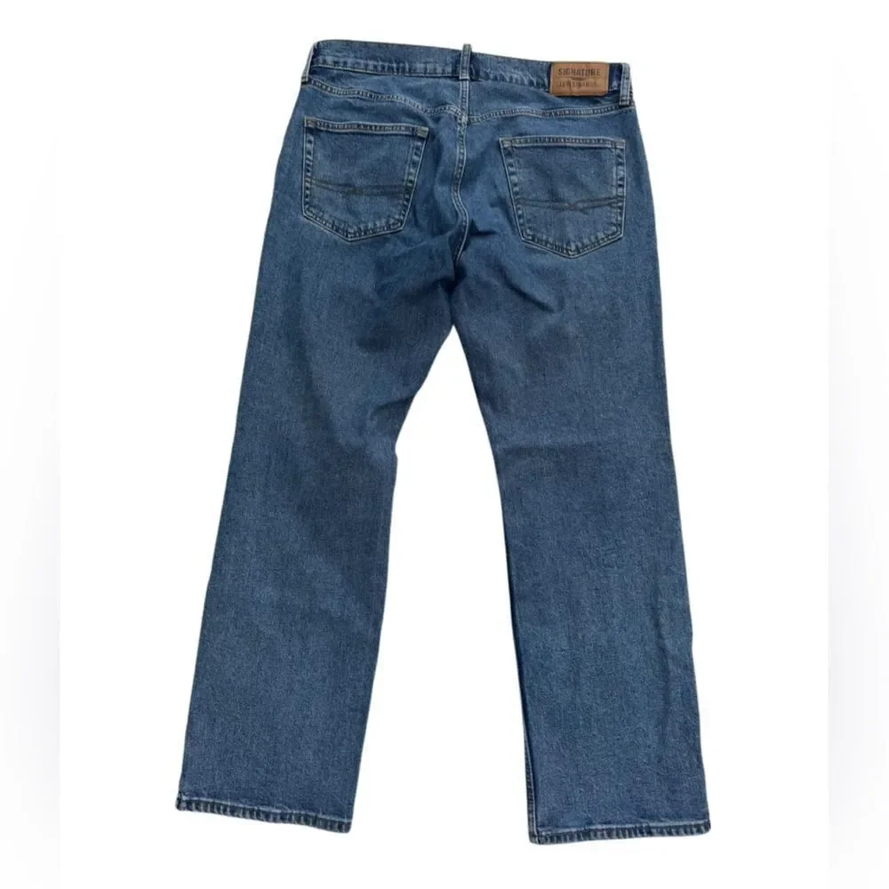 Levi Strauss Signature Men's Relaxed Fit Blue Jeans Size W34 L30